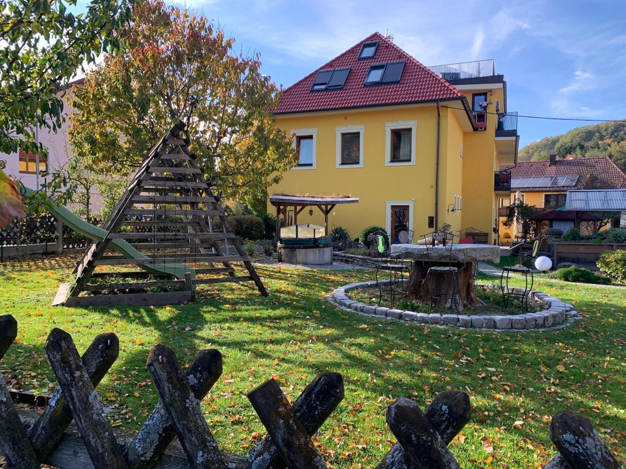 Landgasthof Zur Linde Laaben Exterior photo